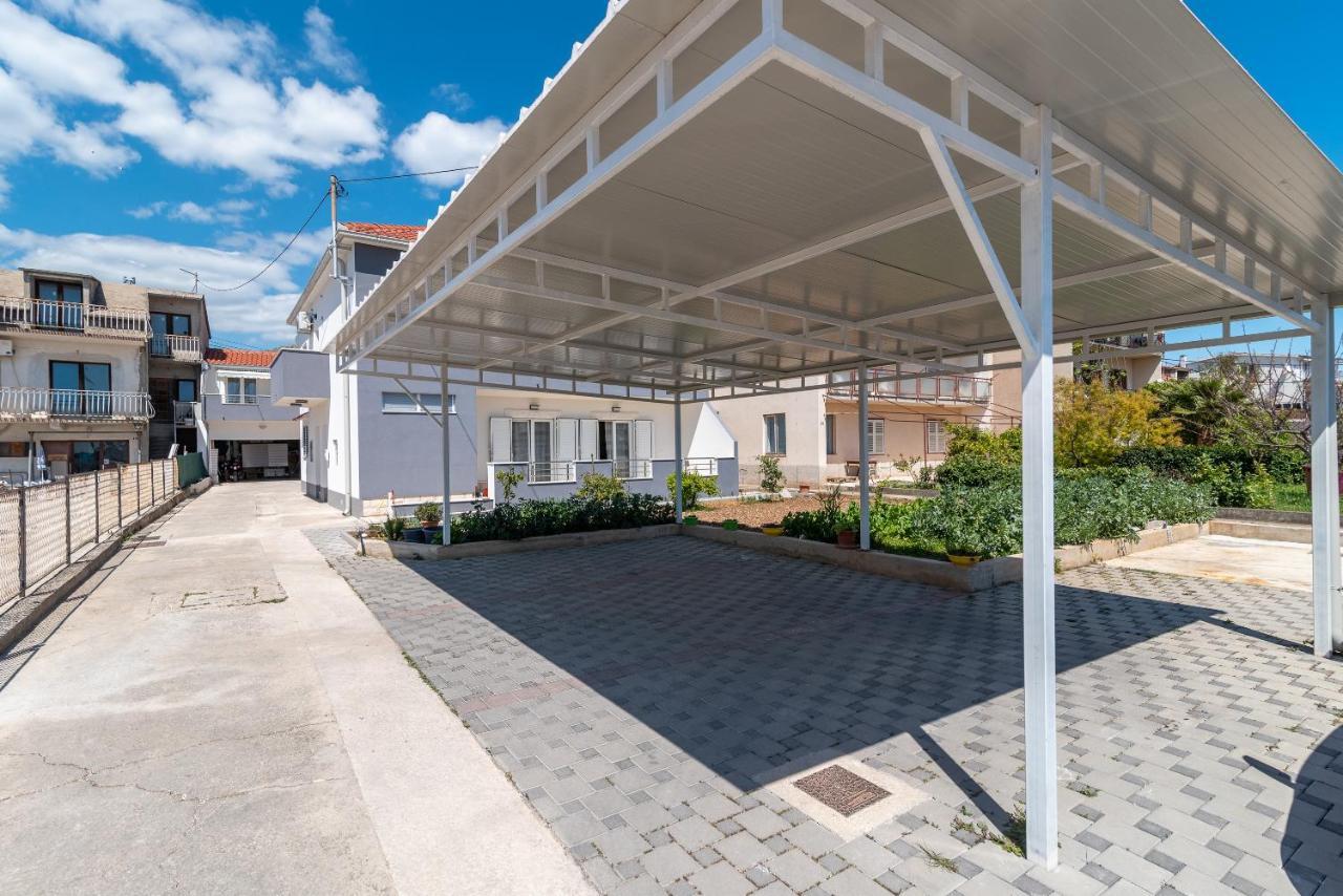 Apartment Roko Trogir Exterior foto